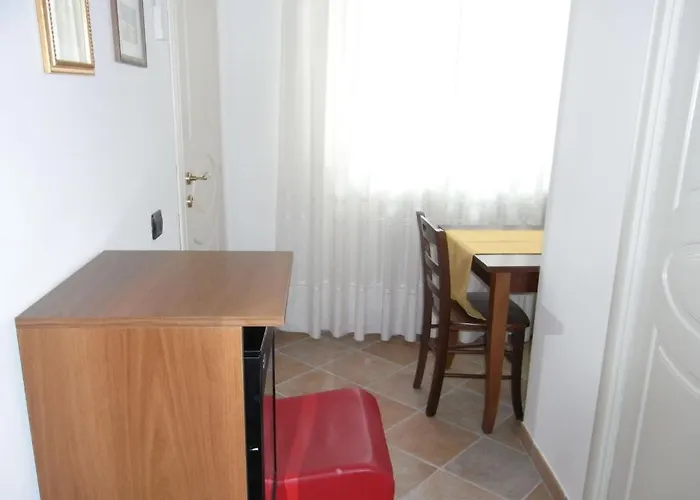 Alojamento de Acomodação e Pequeno-almoço Antica Interamnia Teramo